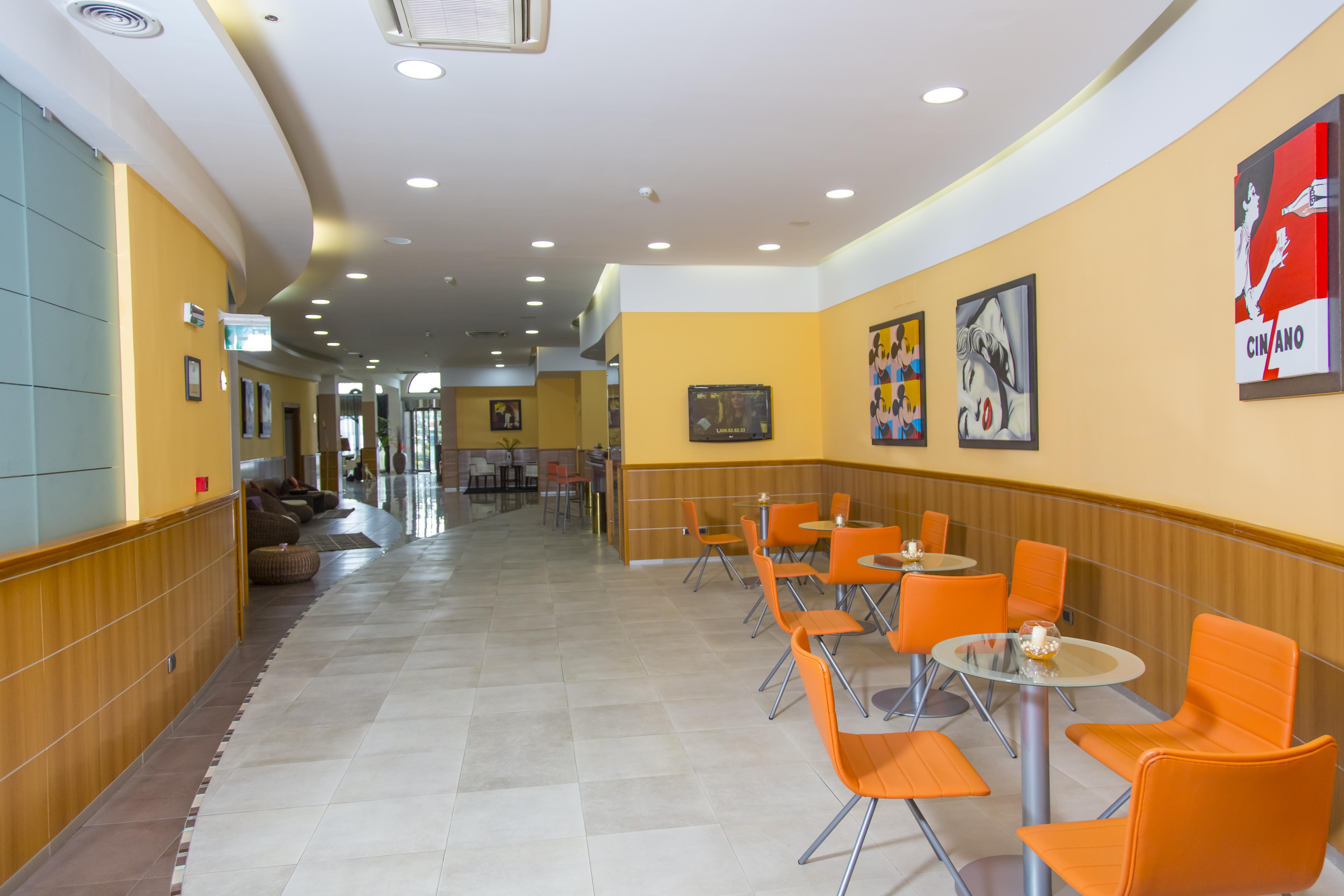 נאפולי Hotel Futura Centro Congressi מראה חיצוני תמונה