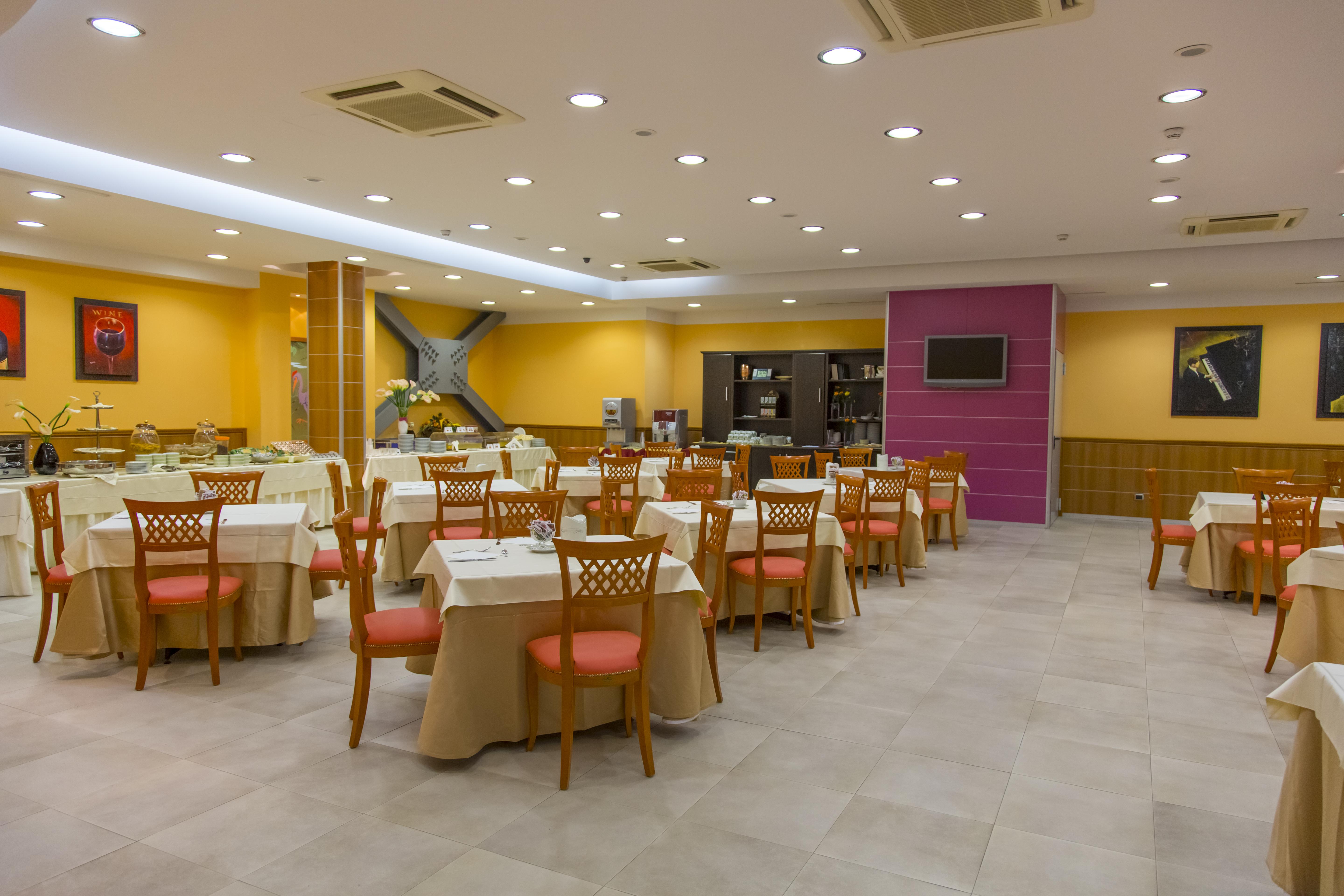 נאפולי Hotel Futura Centro Congressi מראה חיצוני תמונה