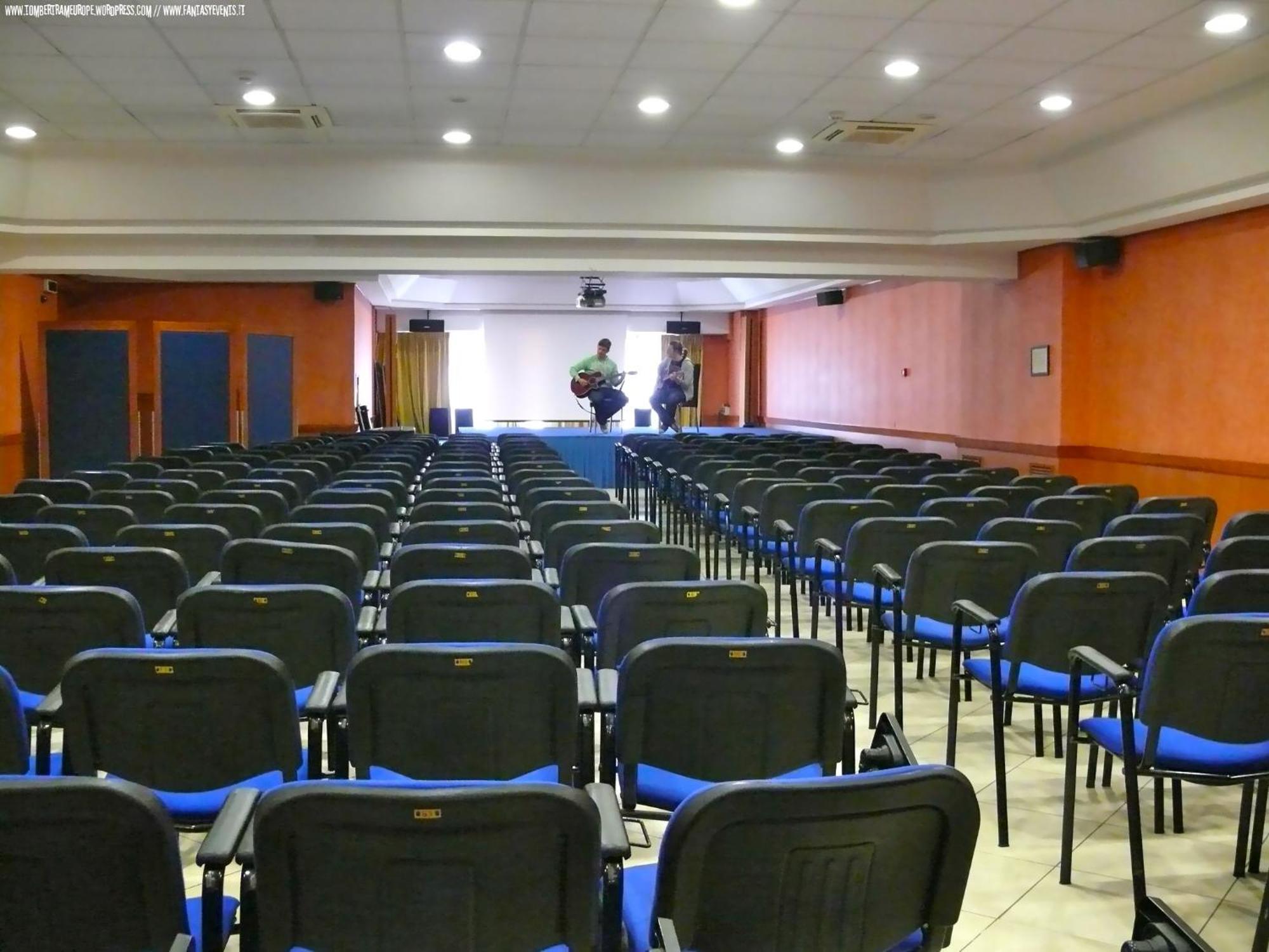 נאפולי Hotel Futura Centro Congressi מראה חיצוני תמונה